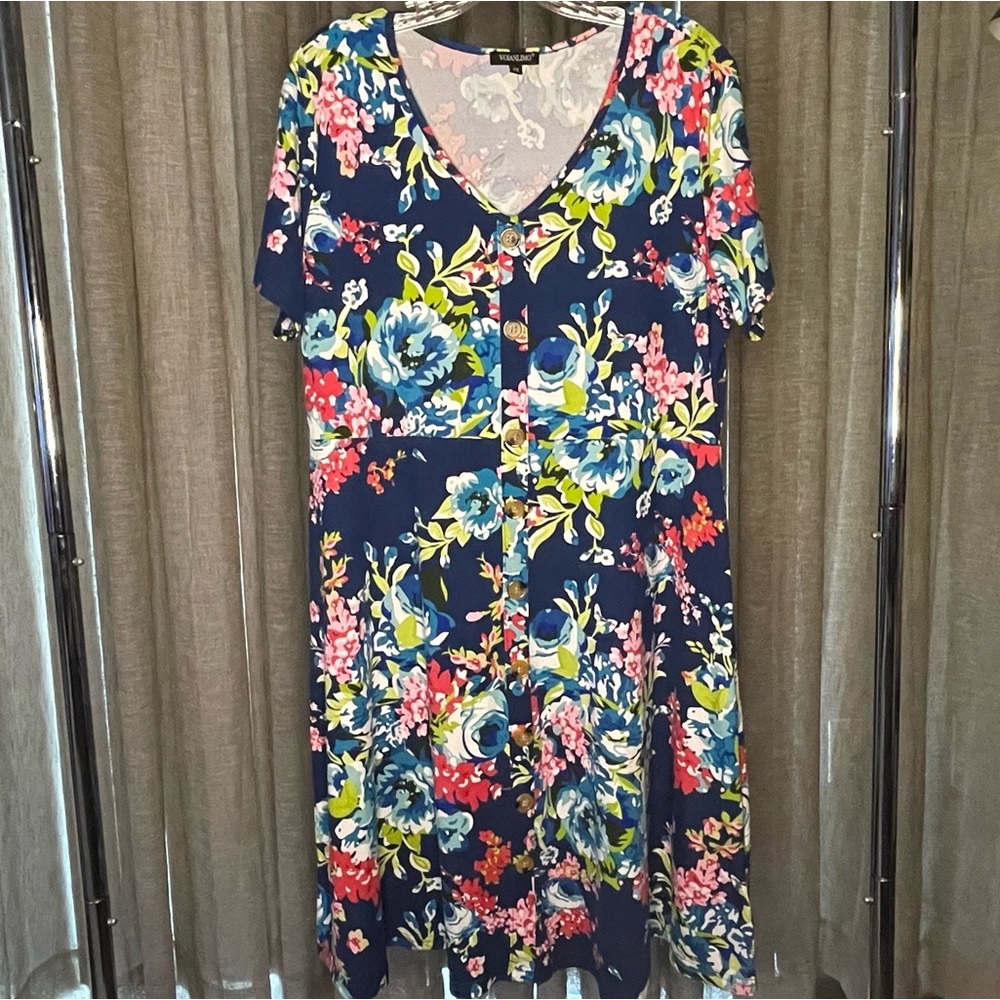 Voianlimo- Stunning X-Large Vibrant Floral Print Dress